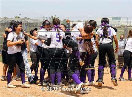 Thumbnail 3 in Garfield vs. Chavez (CIF LA Section Division 2 (Final) photogallery.