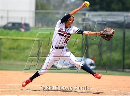 Thumbnail 3 in Garfield vs. Chavez (CIF LA Section Division 2 (Final) photogallery.