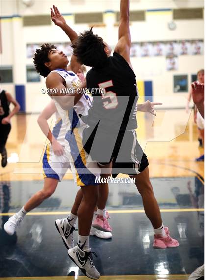 Thumbnail 3 in TMI-Episcopal @ Blanco photogallery.