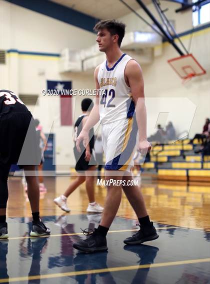 Thumbnail 3 in TMI-Episcopal @ Blanco photogallery.