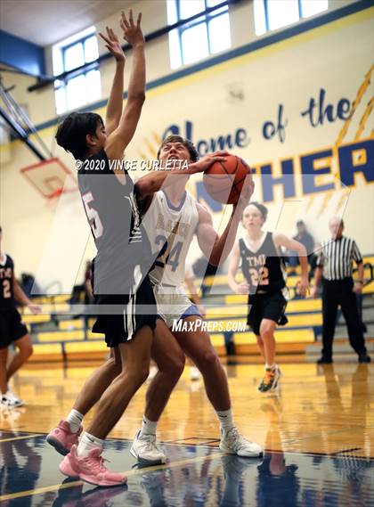 Thumbnail 1 in TMI-Episcopal @ Blanco photogallery.