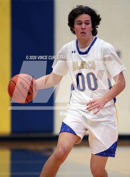 Thumbnail 2 in TMI-Episcopal @ Blanco photogallery.