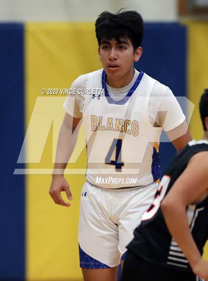 Thumbnail 2 in TMI-Episcopal @ Blanco photogallery.