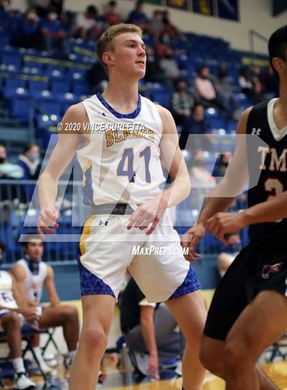 Thumbnail 1 in TMI-Episcopal @ Blanco photogallery.