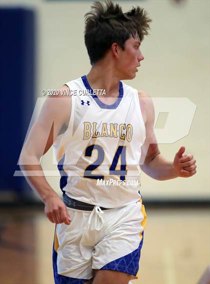 Thumbnail 1 in TMI-Episcopal @ Blanco photogallery.