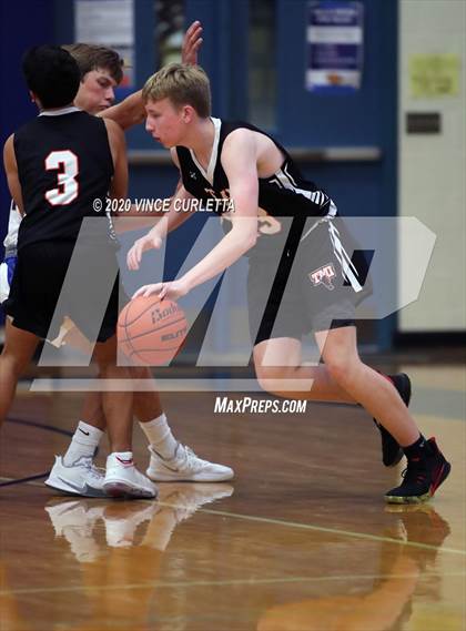 Thumbnail 1 in TMI-Episcopal @ Blanco photogallery.
