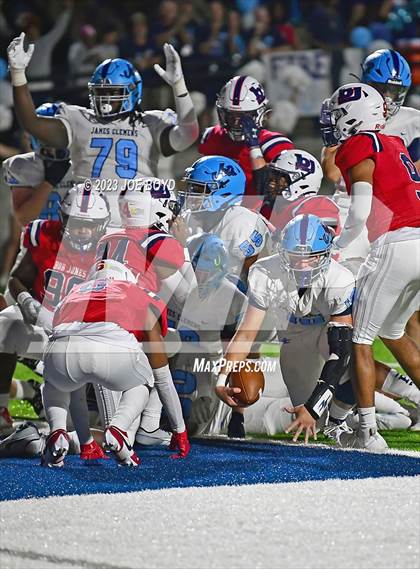 Thumbnail 1 in James Clemens @ Bob Jones photogallery.