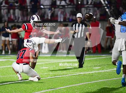 Thumbnail 2 in James Clemens @ Bob Jones photogallery.