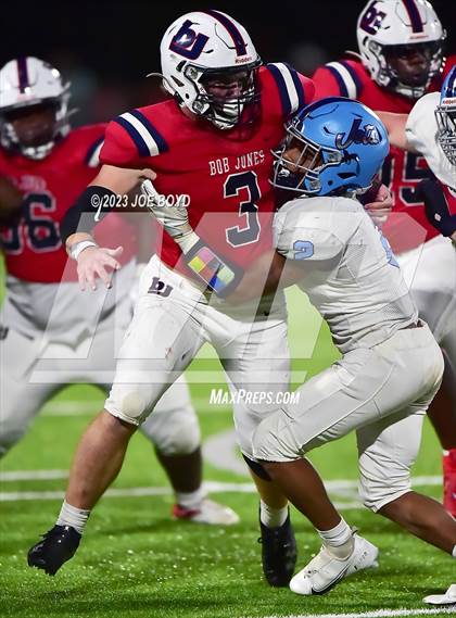 Thumbnail 1 in James Clemens @ Bob Jones photogallery.