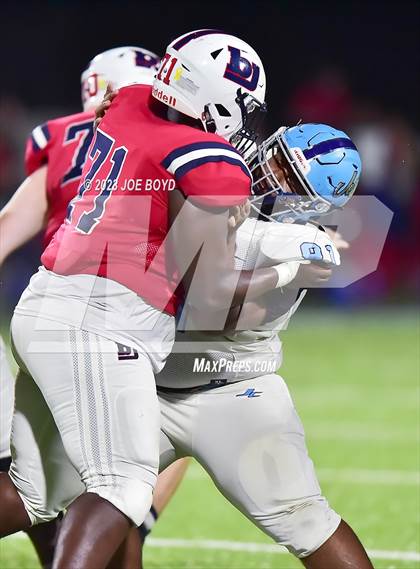 Thumbnail 1 in James Clemens @ Bob Jones photogallery.