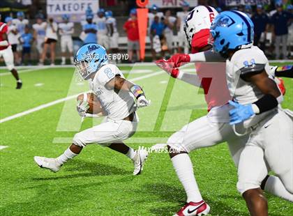 Thumbnail 1 in James Clemens @ Bob Jones photogallery.