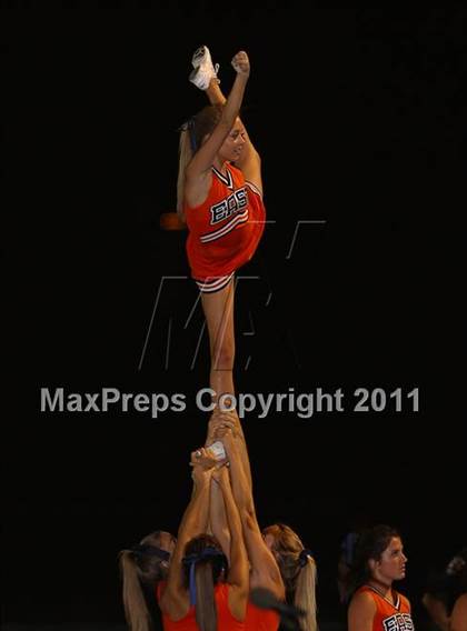Thumbnail 2 in North @ Olathe East photogallery.