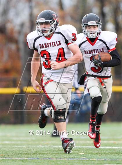 Thumbnail 2 in Dansville vs. Le Roy (Section 5 Class C Semifinal) photogallery.