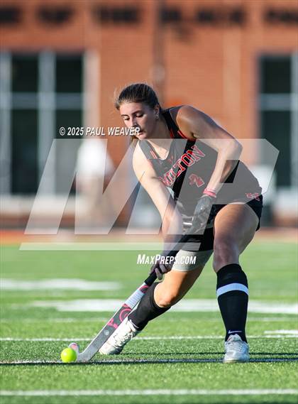 Thumbnail 3 in Midd-West @ Milton photogallery.