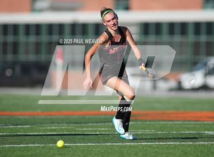 Thumbnail 3 in Midd-West @ Milton photogallery.