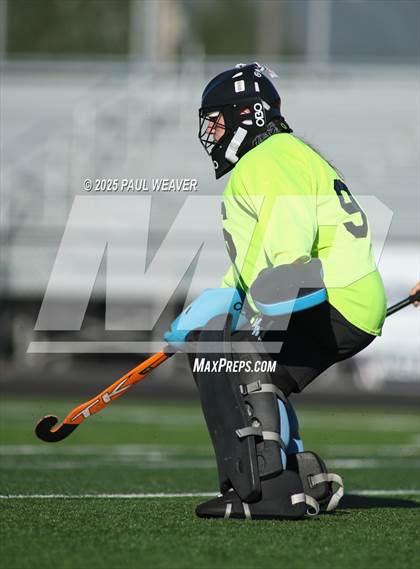 Thumbnail 1 in Midd-West @ Milton photogallery.