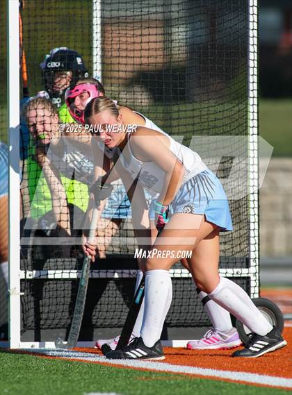 Thumbnail 2 in Midd-West @ Milton photogallery.