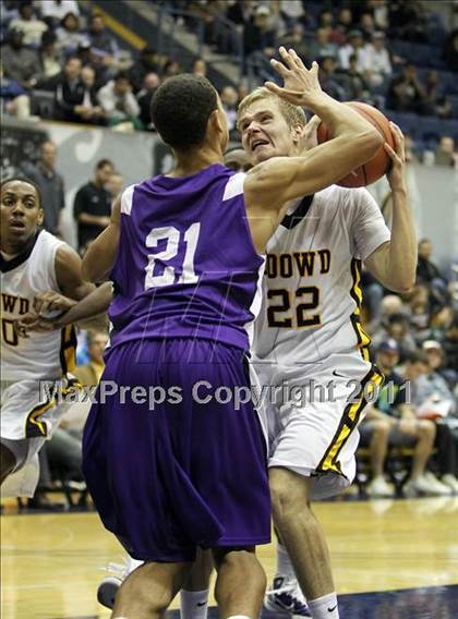 Thumbnail 1 in Sacramento @ Bishop O'Dowd (MLK Classic) photogallery.