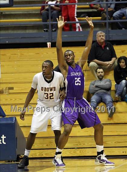 Thumbnail 3 in Sacramento @ Bishop O'Dowd (MLK Classic) photogallery.