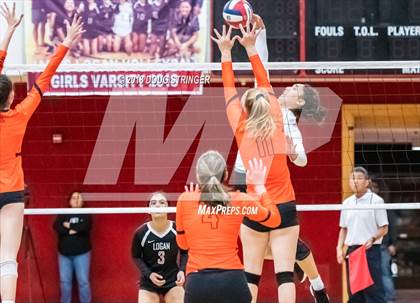 Thumbnail 3 in California vs. James Logan (NCS Div 1 Semi-Final Playoffs) photogallery.