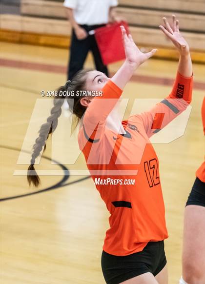 Thumbnail 2 in California vs. James Logan (NCS Div 1 Semi-Final Playoffs) photogallery.