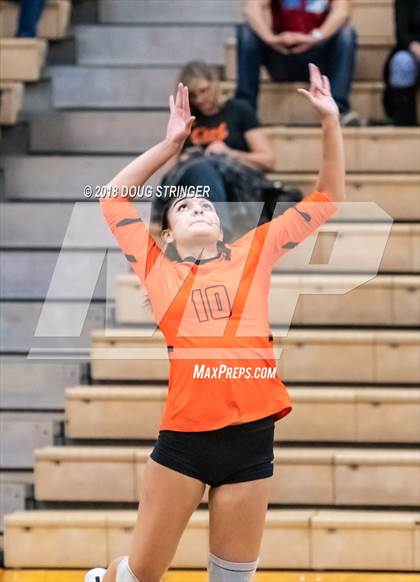 Thumbnail 3 in California vs. James Logan (NCS Div 1 Semi-Final Playoffs) photogallery.