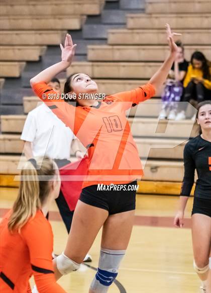 Thumbnail 3 in California vs. James Logan (NCS Div 1 Semi-Final Playoffs) photogallery.