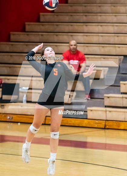 Thumbnail 1 in California vs. James Logan (NCS Div 1 Semi-Final Playoffs) photogallery.