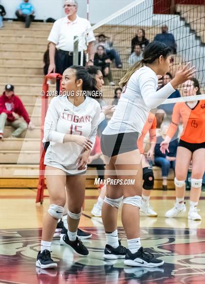 Thumbnail 1 in California vs. James Logan (NCS Div 1 Semi-Final Playoffs) photogallery.