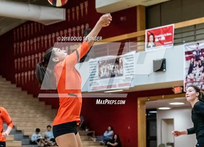 Thumbnail 1 in California vs. James Logan (NCS Div 1 Semi-Final Playoffs) photogallery.