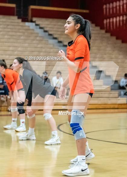 Thumbnail 2 in California vs. James Logan (NCS Div 1 Semi-Final Playoffs) photogallery.