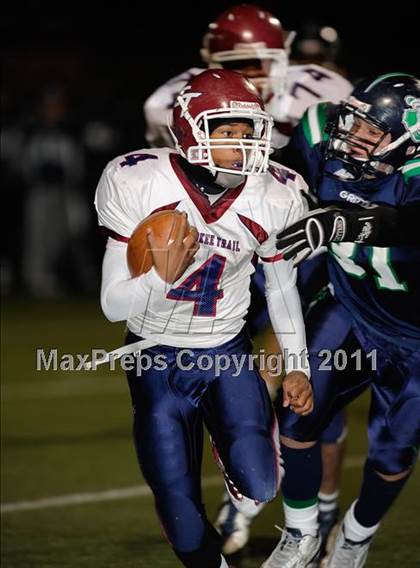 Thumbnail 2 in Cherokee Trail vs. ThunderRidge (CHSAA 5A Playoffs) photogallery.