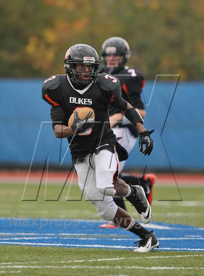 Thumbnail 3 in Marlboro Central vs. Ellenville photogallery.