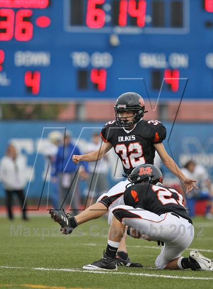 Thumbnail 3 in Marlboro Central vs. Ellenville photogallery.