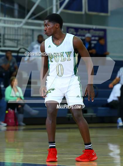 Thumbnail 2 in Long Beach Poly vs. Bishop Amat (St. John Bosco-Gahr Classic) photogallery.