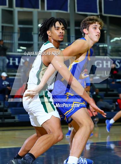Thumbnail 3 in Long Beach Poly vs. Bishop Amat (St. John Bosco-Gahr Classic) photogallery.