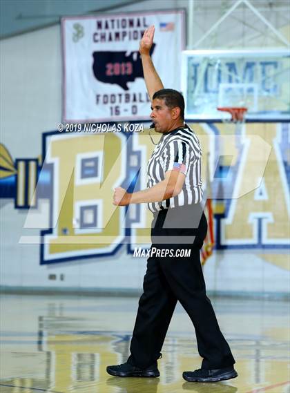 Thumbnail 2 in Long Beach Poly vs. Bishop Amat (St. John Bosco-Gahr Classic) photogallery.