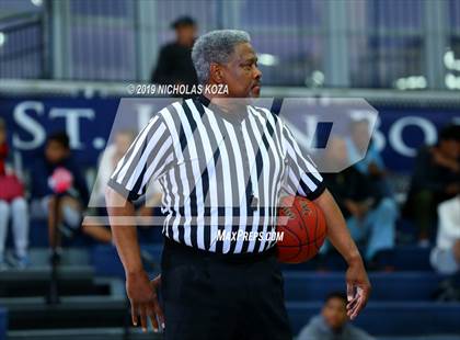 Thumbnail 3 in Long Beach Poly vs. Bishop Amat (St. John Bosco-Gahr Classic) photogallery.