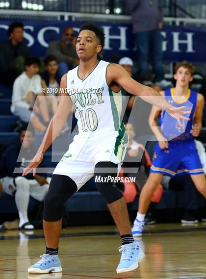 Thumbnail 2 in Long Beach Poly vs. Bishop Amat (St. John Bosco-Gahr Classic) photogallery.