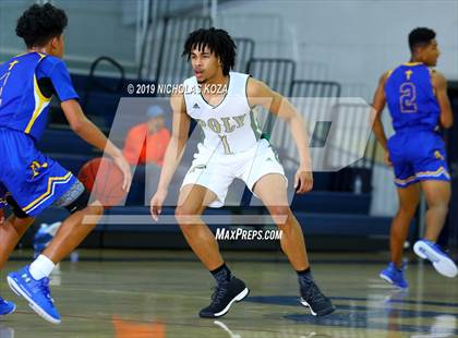 Thumbnail 2 in Long Beach Poly vs. Bishop Amat (St. John Bosco-Gahr Classic) photogallery.