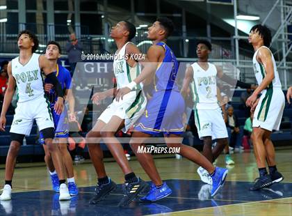 Thumbnail 3 in Long Beach Poly vs. Bishop Amat (St. John Bosco-Gahr Classic) photogallery.