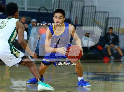 Thumbnail 2 in Long Beach Poly vs. Bishop Amat (St. John Bosco-Gahr Classic) photogallery.