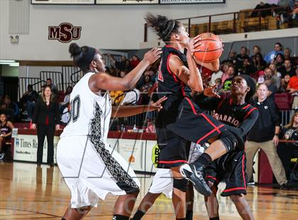 Thumbnail 1 in Cleburne vs. Martin (Fantasy of Lights Tournament) photogallery.