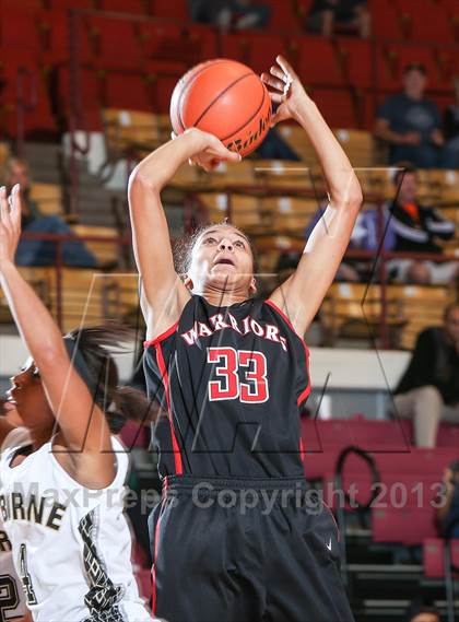 Thumbnail 3 in Cleburne vs. Martin (Fantasy of Lights Tournament) photogallery.