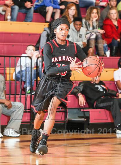 Thumbnail 1 in Cleburne vs. Martin (Fantasy of Lights Tournament) photogallery.