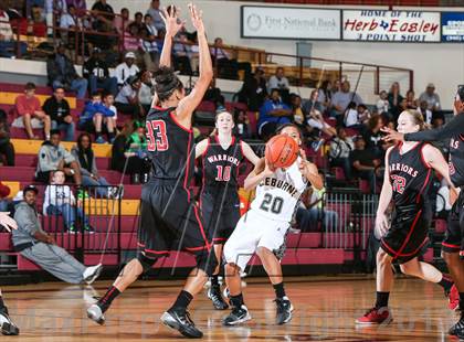 Thumbnail 3 in Cleburne vs. Martin (Fantasy of Lights Tournament) photogallery.