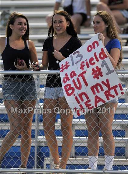 Thumbnail 2 in Estero vs. Jesuit photogallery.