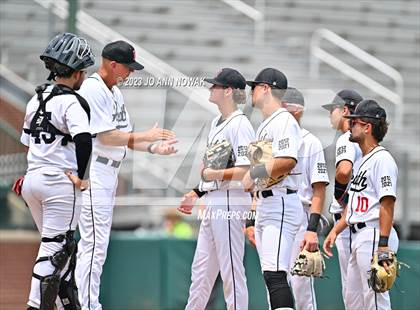 Thumbnail 3 in Cypress Woods vs. Rockwall-Heath (UIL 6A Region 2 Semifinal - Game 3) photogallery.