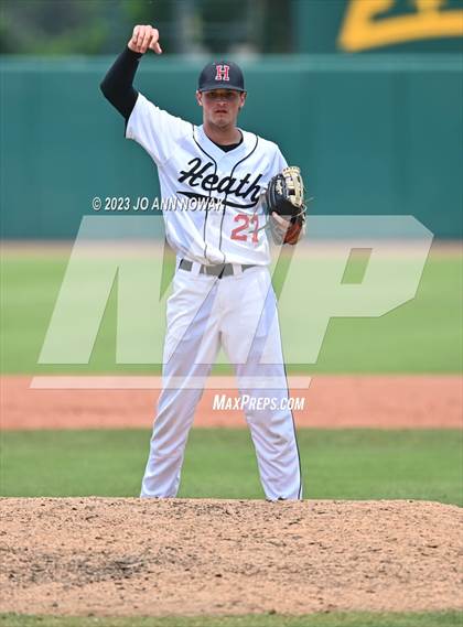 Thumbnail 1 in Cypress Woods vs. Rockwall-Heath (UIL 6A Region 2 Semifinal - Game 3) photogallery.