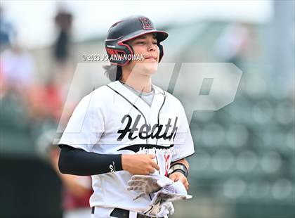 Thumbnail 2 in Cypress Woods vs. Rockwall-Heath (UIL 6A Region 2 Semifinal - Game 3) photogallery.